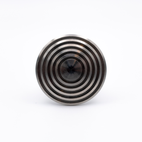 Ribbed Demarcation Stud Face