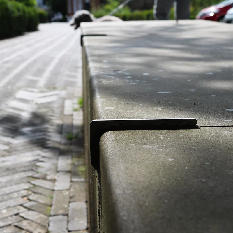 Anti Skate Blade Installation
