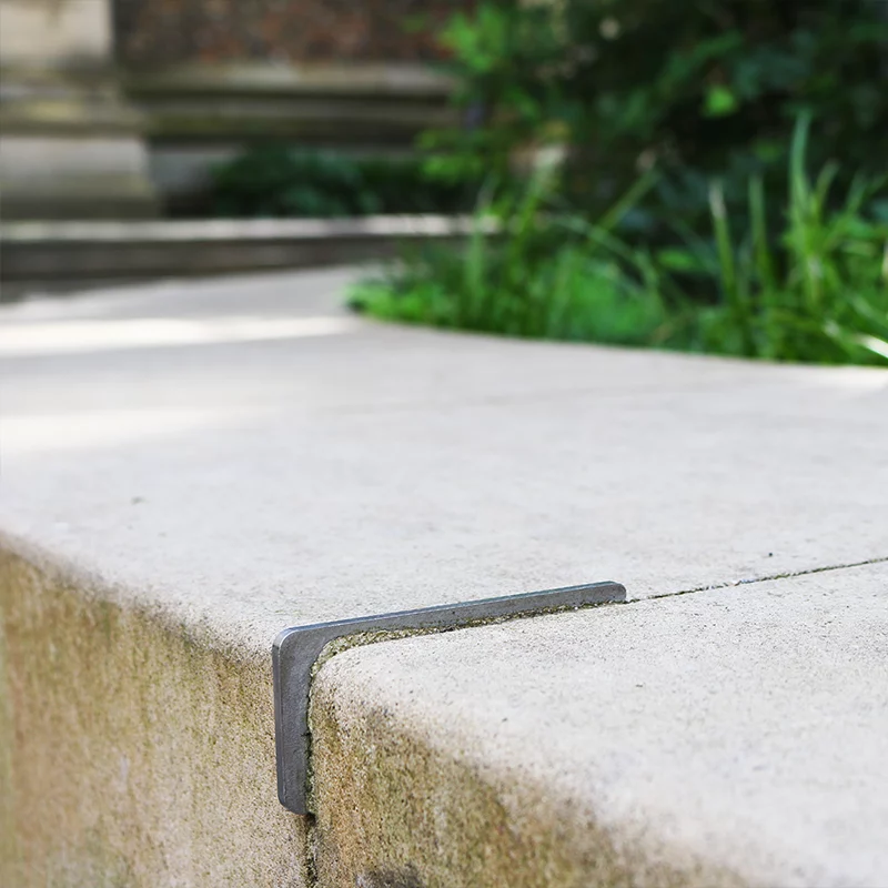 Anti Skate Blade Installation