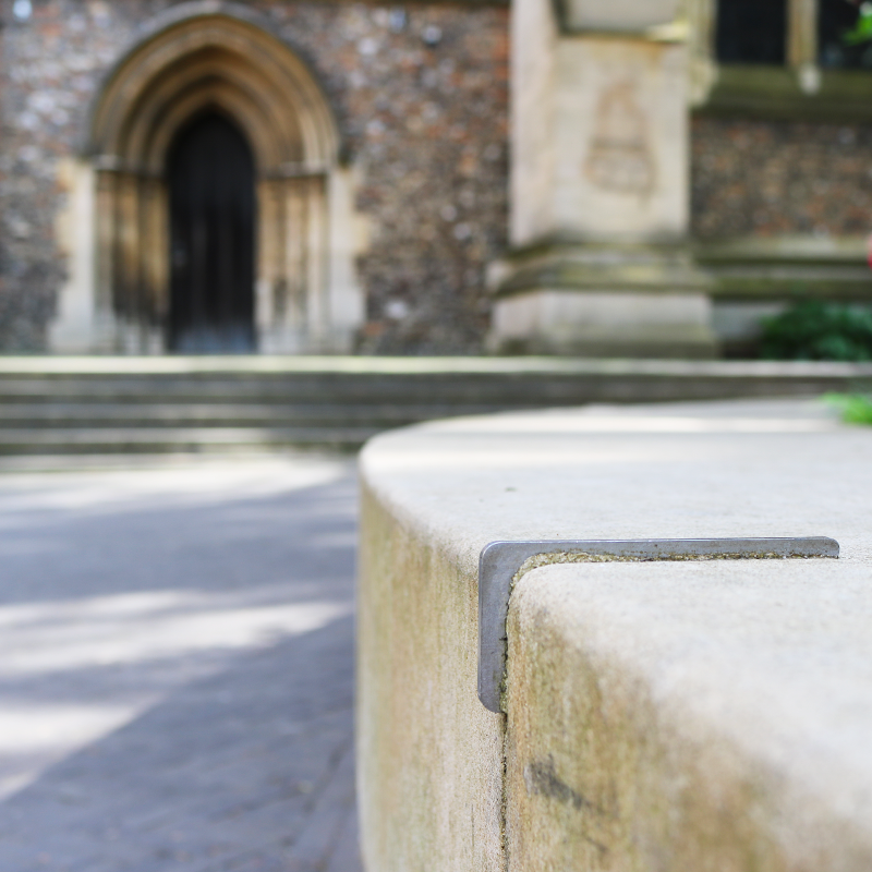 Anti Skate Blade Installation